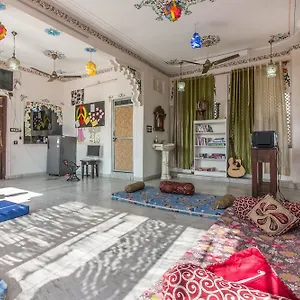 Hotel Backpacker Panda Pichola, Udaipur